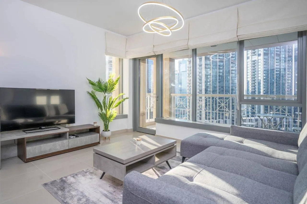 Modern Spacious 1Bed Heart Of Downtown Dubai Apartment
