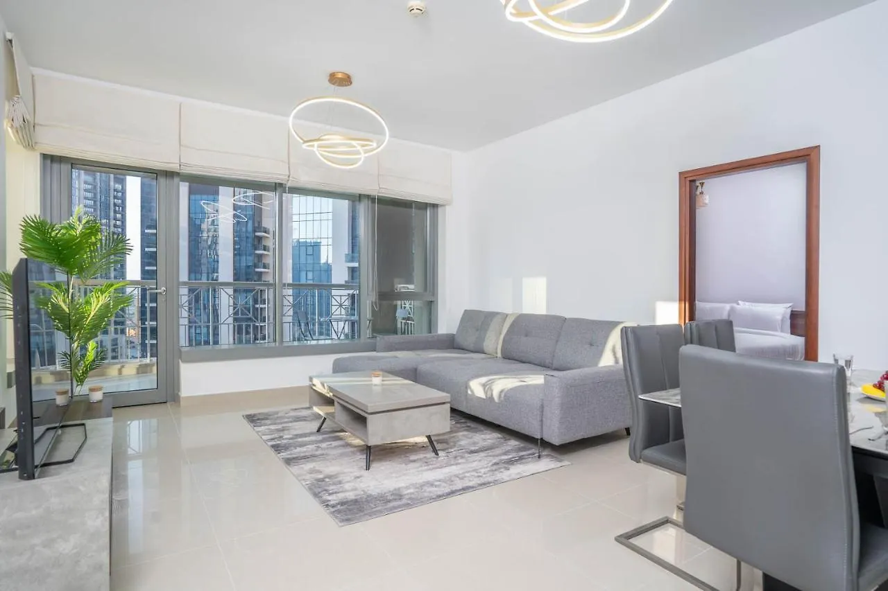 Modern Spacious 1Bed Heart Of Downtown Dubai Apartment